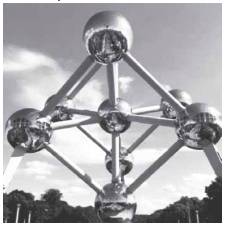 imagem do Atomium, em Bruxelas